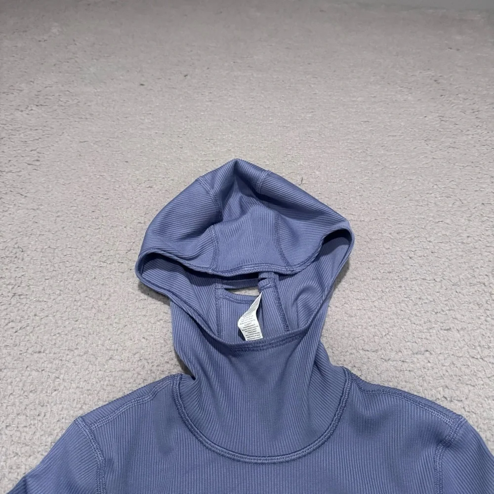 Alo Yoga Alosoft Frontrunner Ribbed-Knit Top Infinity Blue Size XS/TP